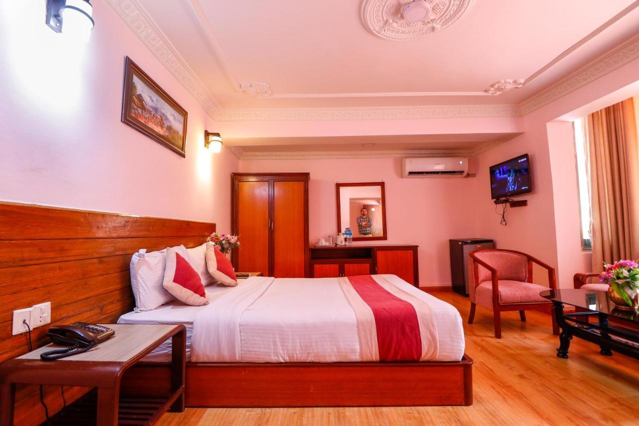 Hotel Blue Horizon Katmandu Zewnętrze zdjęcie
